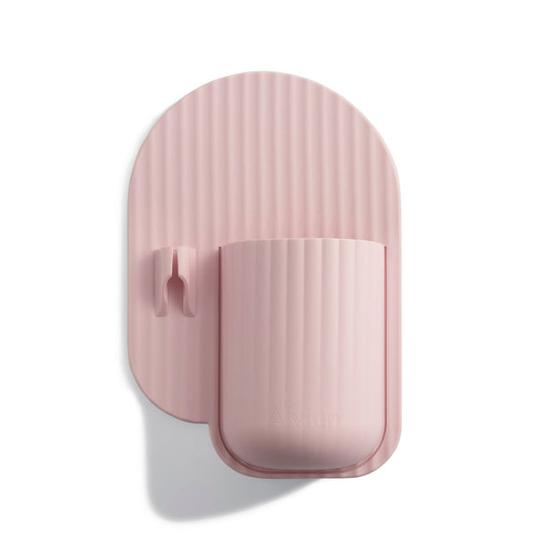 Wally, Pink